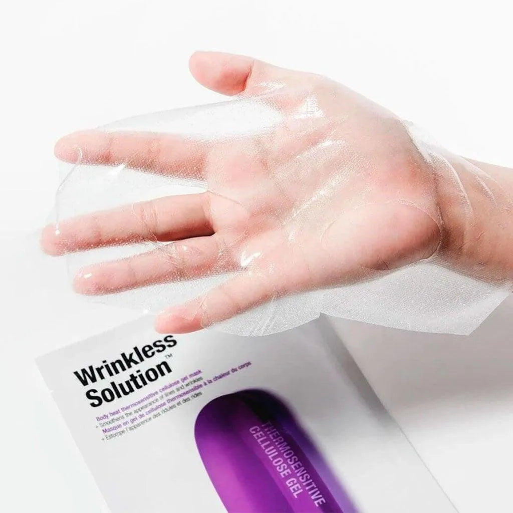 Hand holding transparent Korean Wrinkless Solution face mask from Dr.Jart, Me Time Groningen