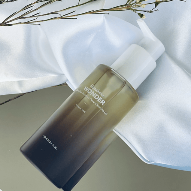 Haruharu Wonder Black Rice Moisture Deep Cleansing Oil